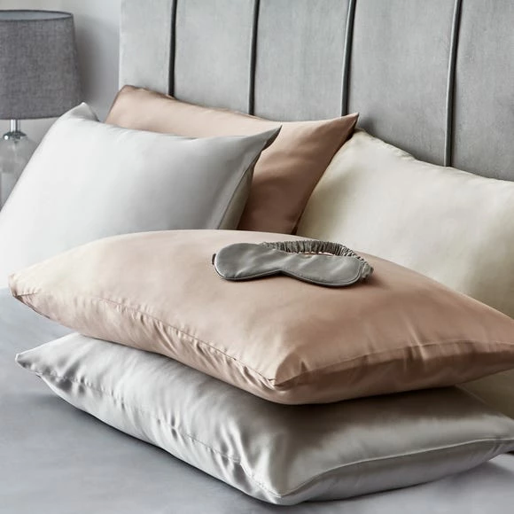 New โค๏ธ Dorma Dorma Rose Silk Pillowcase ๐ฅฐ - Image 2
