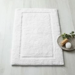Flash Sale ⌛ Dorma Dorma Sumptuously Soft Snow Bath Mat 👏