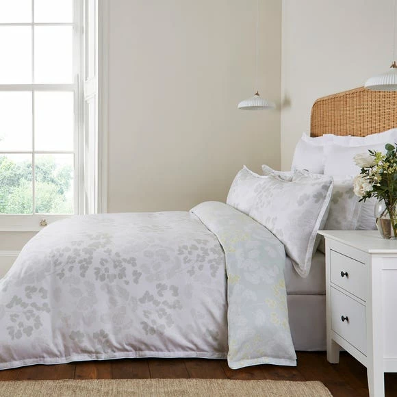 Best Sale โ Dorma Dorma Daylesford Green 100% Cotton Duvet Cover and Pillowcase Set ๐ - Image 3