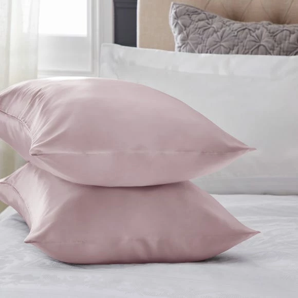 Best deal 😉 Dorma Dorma Blush Silk Pillowcase ❤️