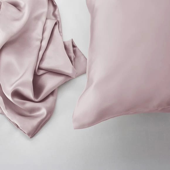 Best deal 😉 Dorma Dorma Blush Silk Pillowcase ❤️ - Image 2