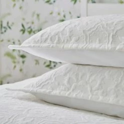Flash Sale ✨ Dorma Dorma Lydia Oxford Pillowcase Pair 🔔